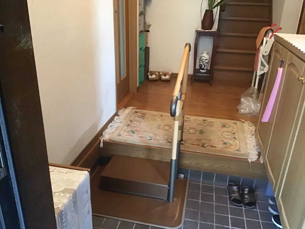 玄関の施工後