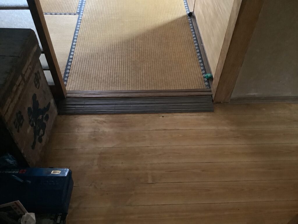廊下の施工後