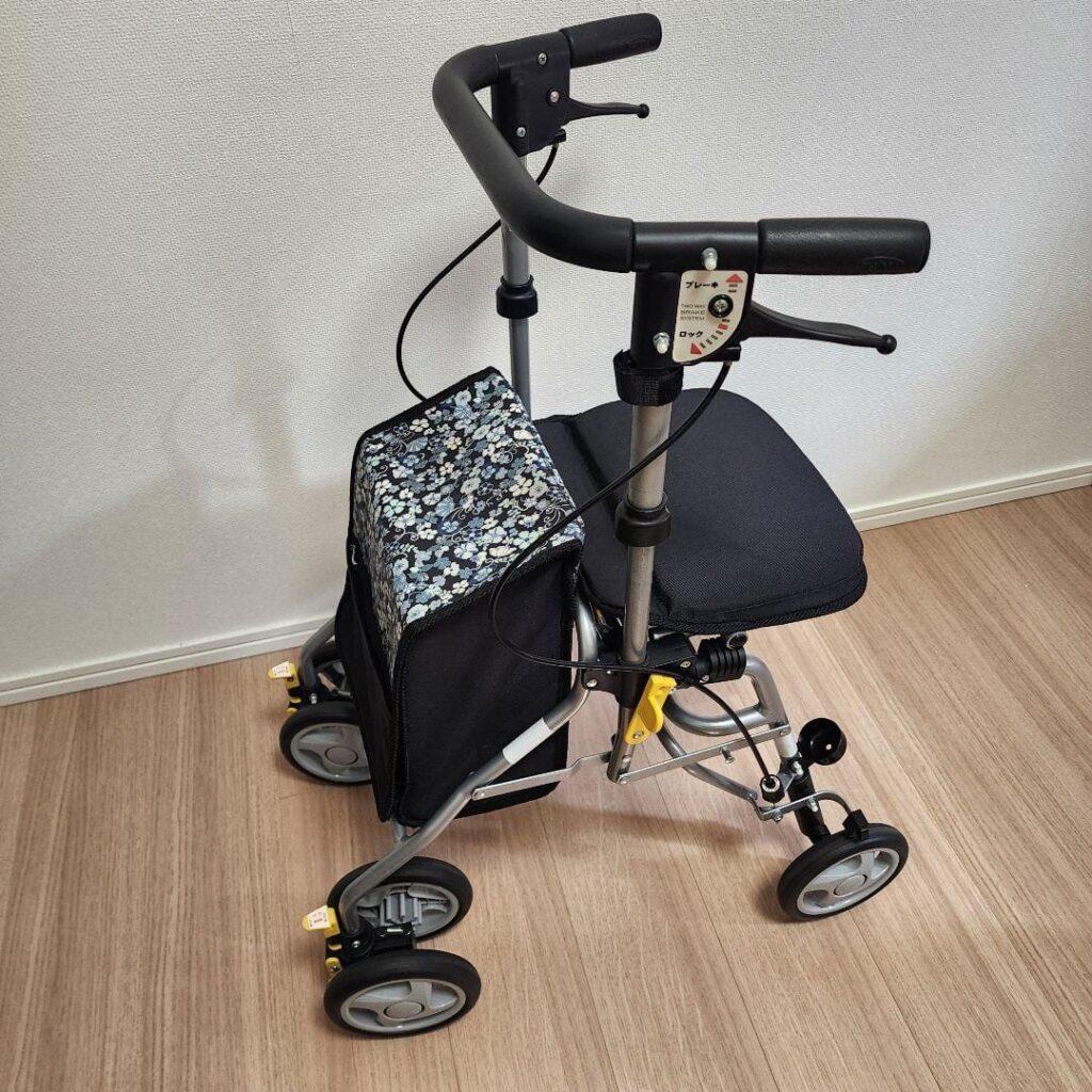 歩行器の使用した用具